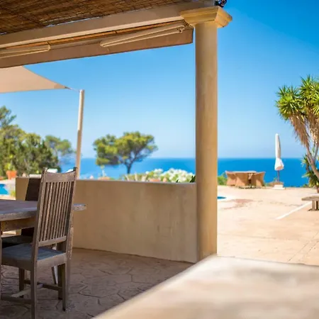 Vista Al Mar, Blue Marlin *